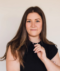 Book an Appointment with Nicole Broadhurst for Conception Care Consultation