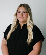 Book an Appointment with Kelly Kapelsky for Deep Tissue/Relaxation Massage