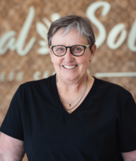 Book an Appointment with Evelyn Huer for Acupuncture & Reflexology
