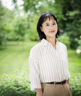 Book an Appointment with Yan Sin (Fani) Wong at Hopewoods Psychotherapy and Consulting Service
