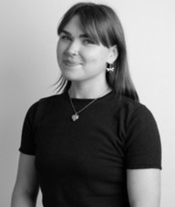 Book an Appointment with Sanna Leis for Massage Therapy