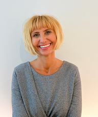 Book an Appointment with Dr. Dorota Hedzelek for Clinical Counselling