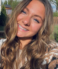 Book an Appointment with Lola Lewin for Acupuncture