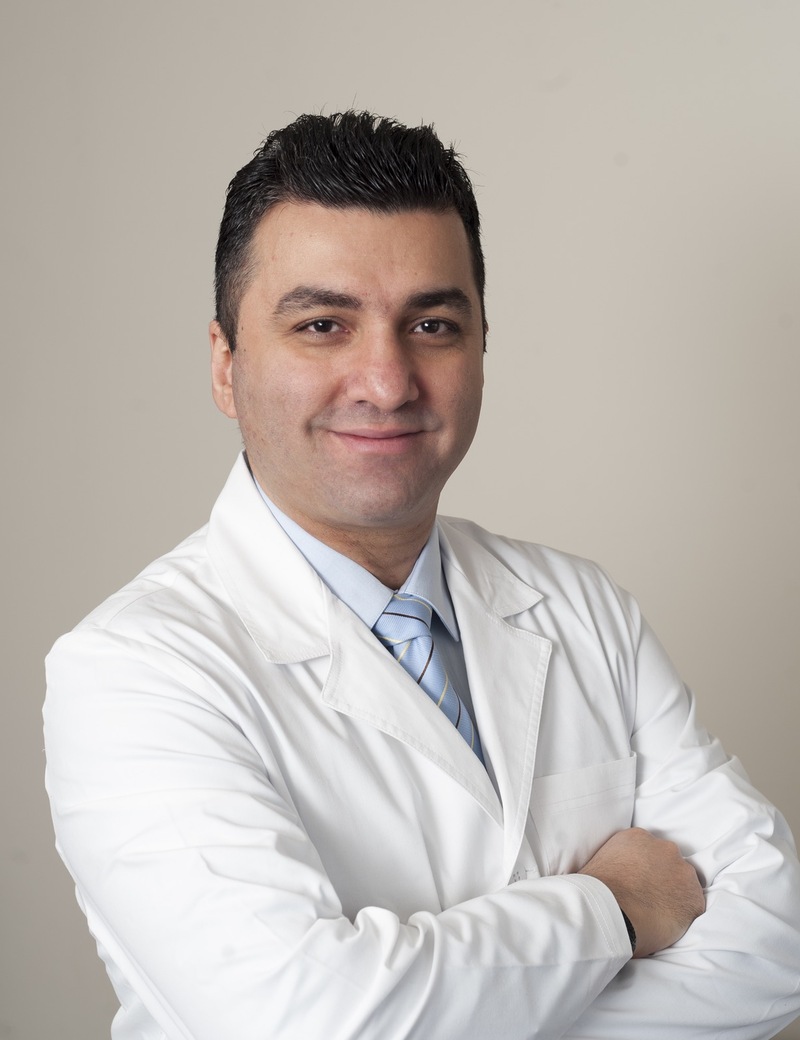 Photo of Mehrbod Atshani