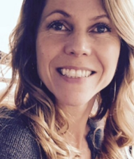 Book an Appointment with Kelly Miller for Acupuncture