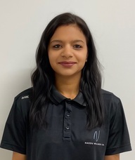 Book an Appointment with Koshambi Chadha for Osteopathy
