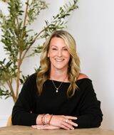 Book an Appointment with Carolyn Agnew-Hall at Frontline Wellness & Therapy - Stoney Creek (Main Office)