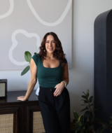 Book an Appointment with Chloe Logan at Road To Hana