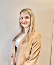 Book an Appointment with Rayvin Wombold for Dietetics