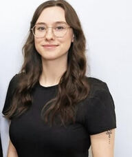 Book an Appointment with Sarah Mckenzie for Kinesiology