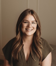 Book an Appointment with Michelle Macland-Hambleton for Psychotherapy