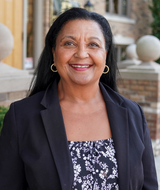 Book an Appointment with Rayella McEwen, MACP, RP (Qualifying) at Phone/Video