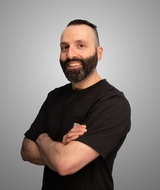 Book an Appointment with Dr. Paolo De Ciantis at SportsRehabTO - York Mills location