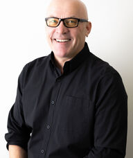 Book an Appointment with Paul Saal for Physiotherapy