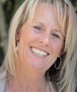 Book an Appointment with Andrea Gareau at Cornell Chiropractic Centre