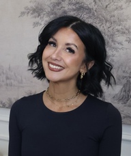 Book an Appointment with Bobbilynn Panyadeth for Lashes