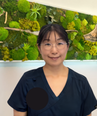 Book an Appointment with Mizuho Hanaki for Manual Osteopathic Therapy